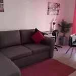 Cosy Apartament *