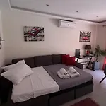 Apartament Cosy *